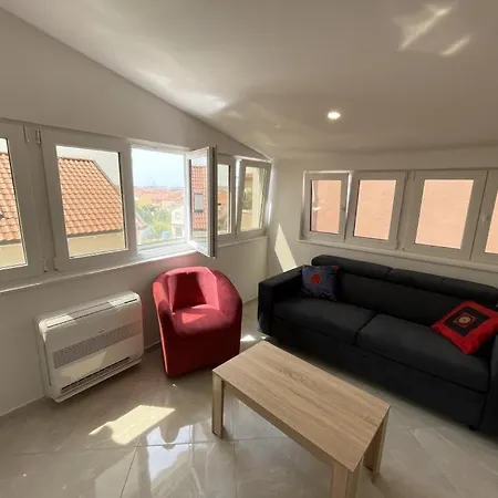 Charlize Apartment Zadar